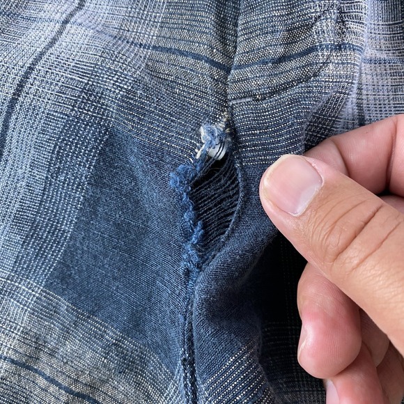 Tommy Bahama Bermuda Shorts Mens 40 Blue Linen Blend Plaid Island 9 Inseam - Picture 2 of 10